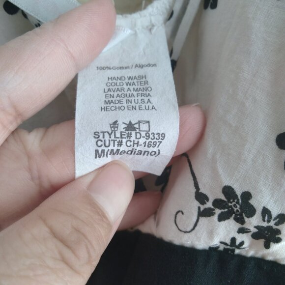 Vintage Y2K White and Black Floral Mini Dress with Tie Ribbon Detail - Picture 5 of 5